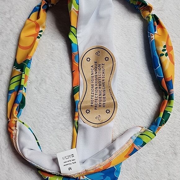 2555 NWT Jimmi Swim Macarena Set Size Medium - Picture 10 of 10